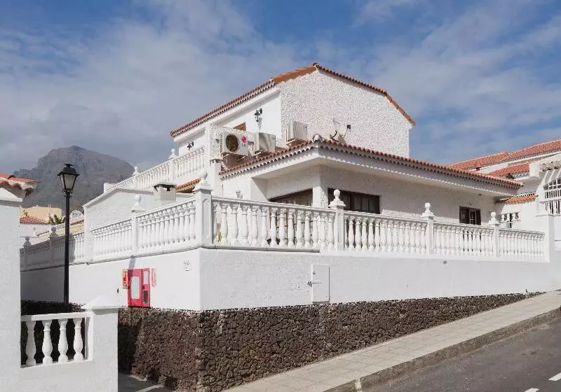 Apartamentos Tinerfe Garden