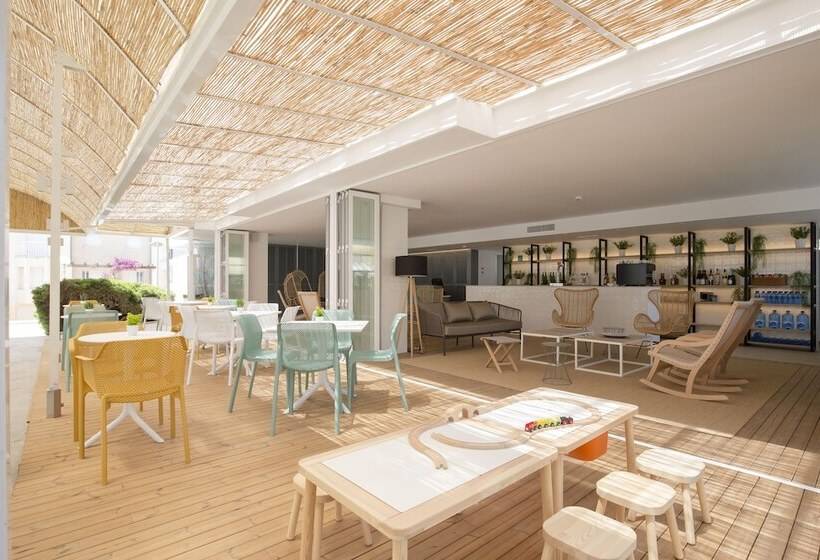 Cabot Hobby Club Apartments