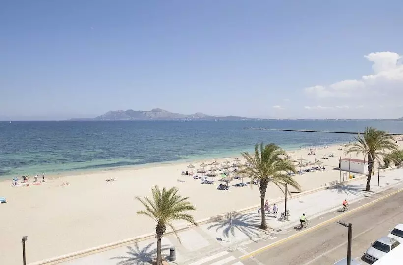 Cabot Hobby Club Apartments