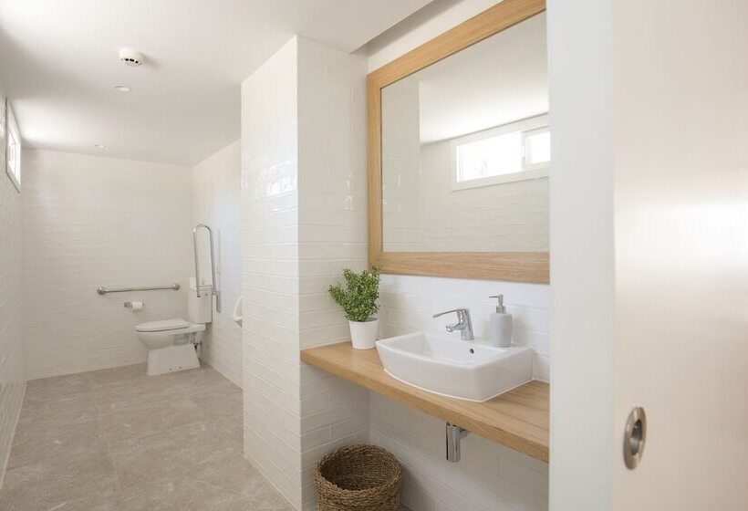 Cabot Hobby Club Apartments