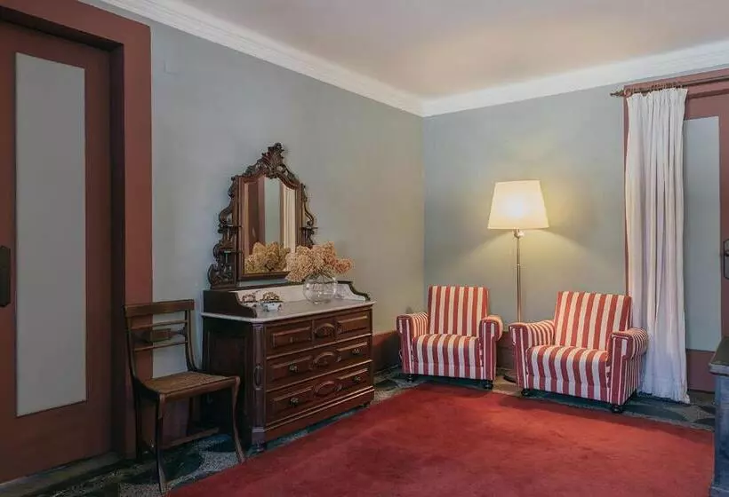 Hotel Casa Dos Pombais