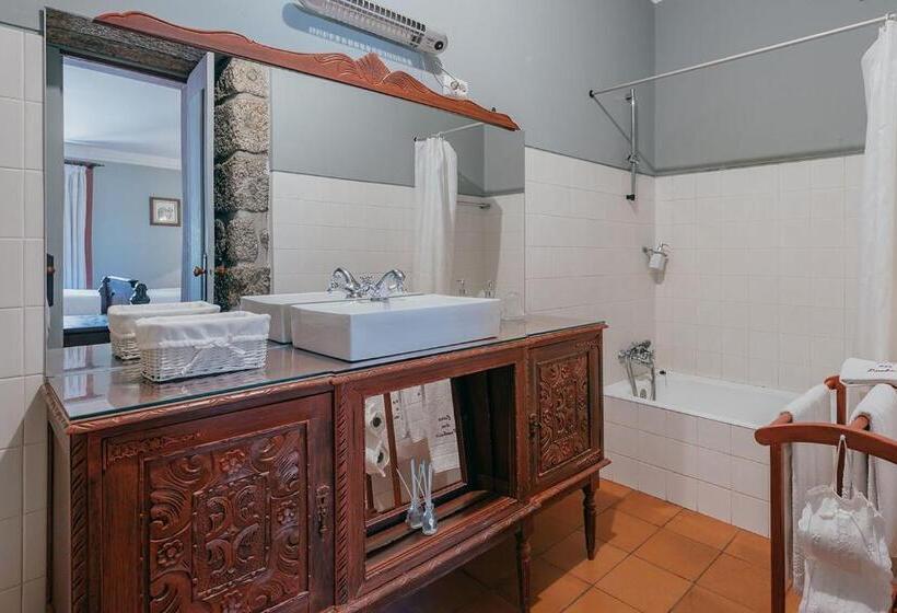 هتل Casa Dos Pombais