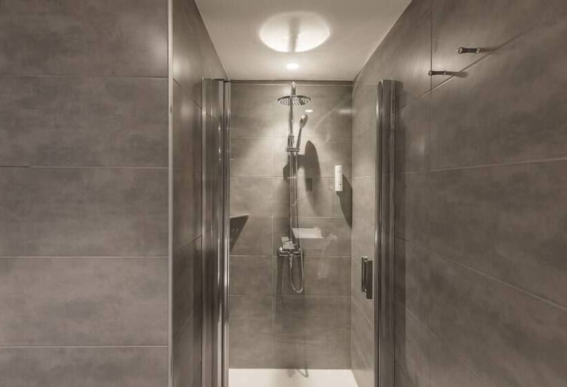 هتل Líbere Barcelona Sant Antoni