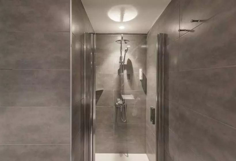 هتل Líbere Barcelona Sant Antoni