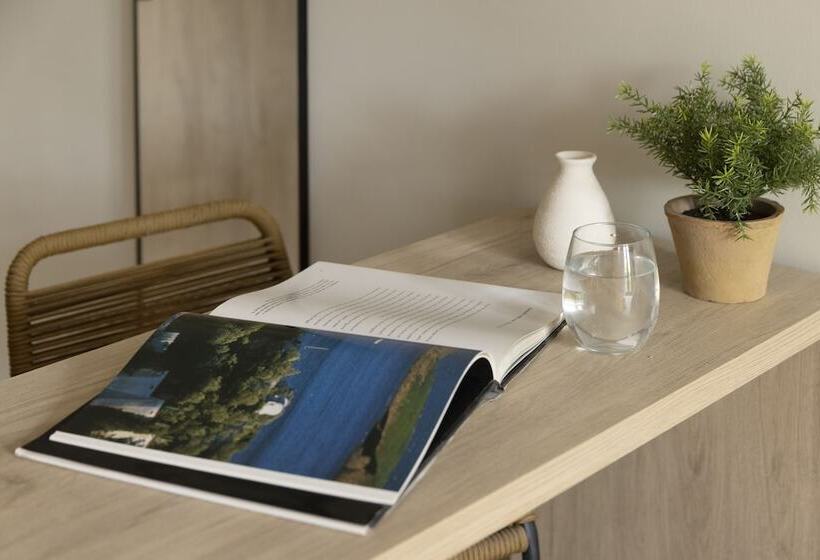 هتل Líbere Barcelona Sant Antoni