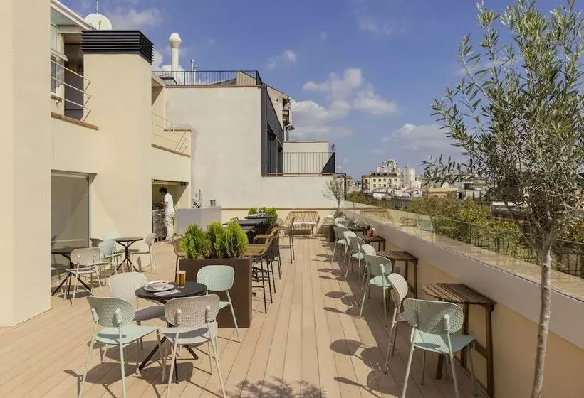 هتل Líbere Barcelona Sant Antoni