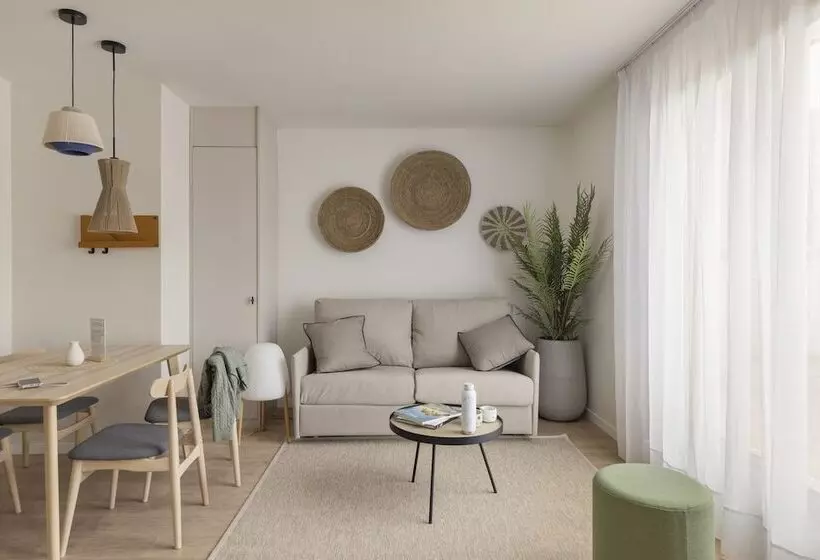 هتل Líbere Barcelona Sant Antoni