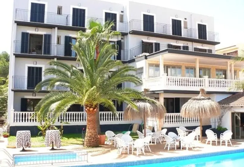 هتل Navia Santa Ponsa - Adults Only