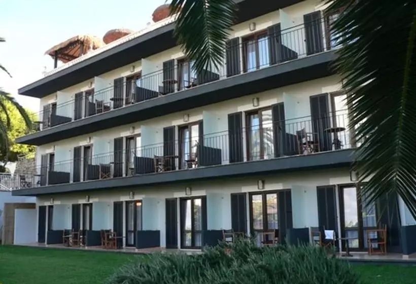 هتل Navia Santa Ponsa - Adults Only