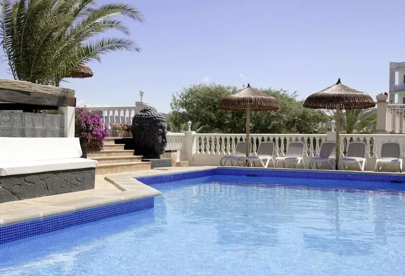 هتل Navia Santa Ponsa - Adults Only
