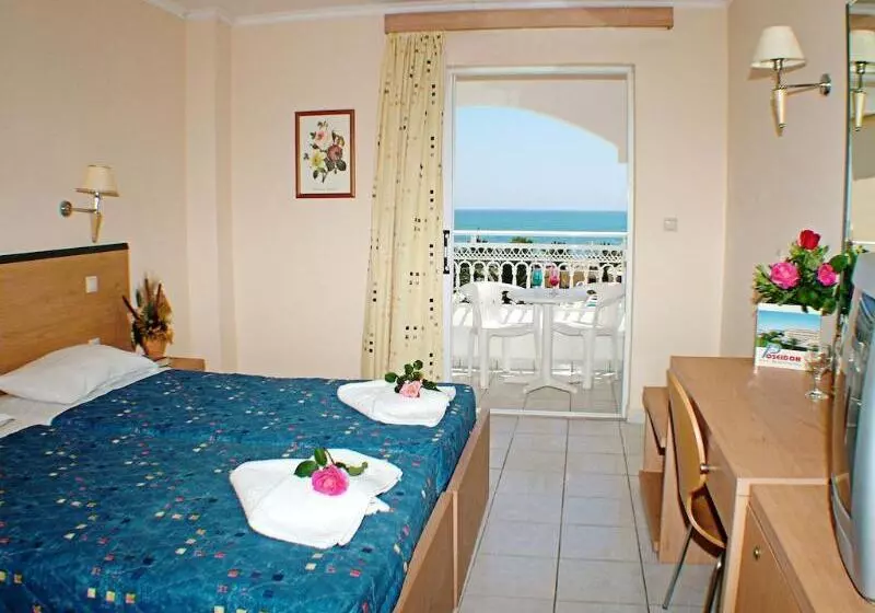 هتل Poseidon Beach