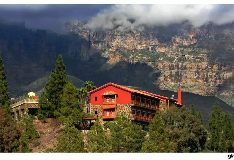 Сельский отель Las Tirajanas