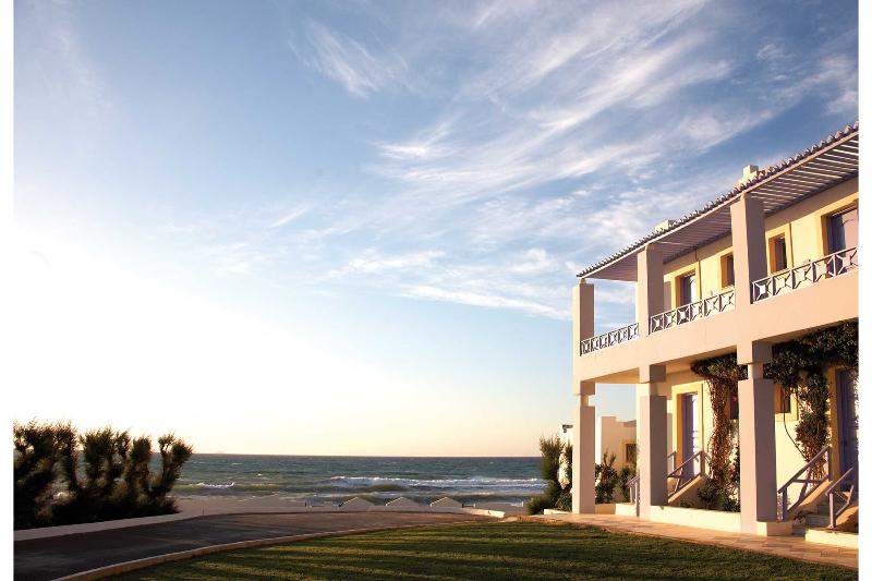 בית מלון כפרי Serita Beach