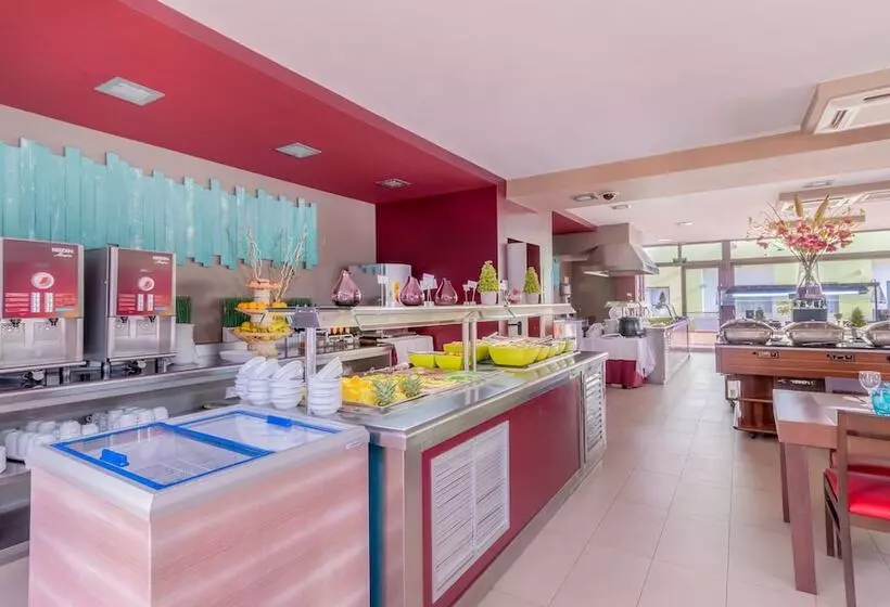 Hotel LIVVO Corralejo Beach