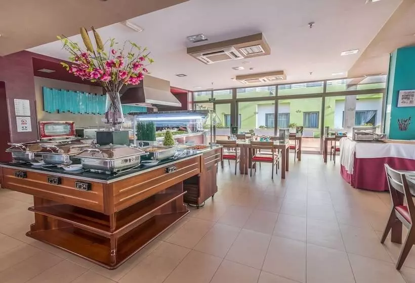 Hotel LIVVO Corralejo Beach