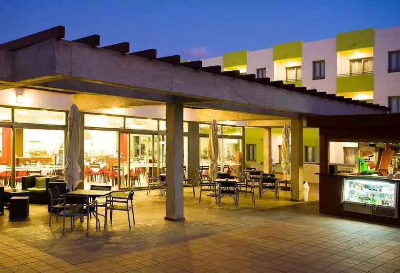 Hotel LIVVO Corralejo Beach