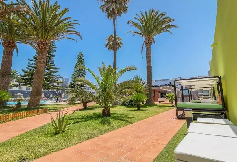 Hotel LIVVO Corralejo Beach