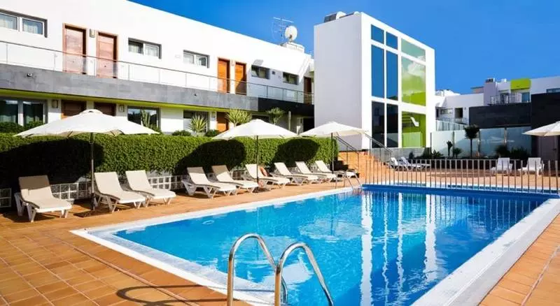 Hotel LIVVO Corralejo Beach