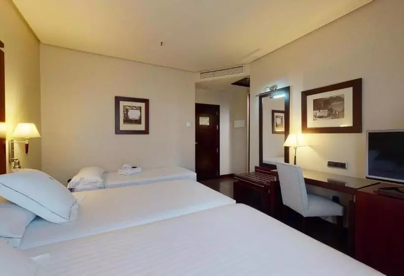 فندق Valencia Center