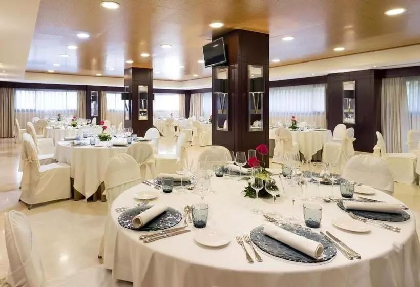 فندق Valencia Center