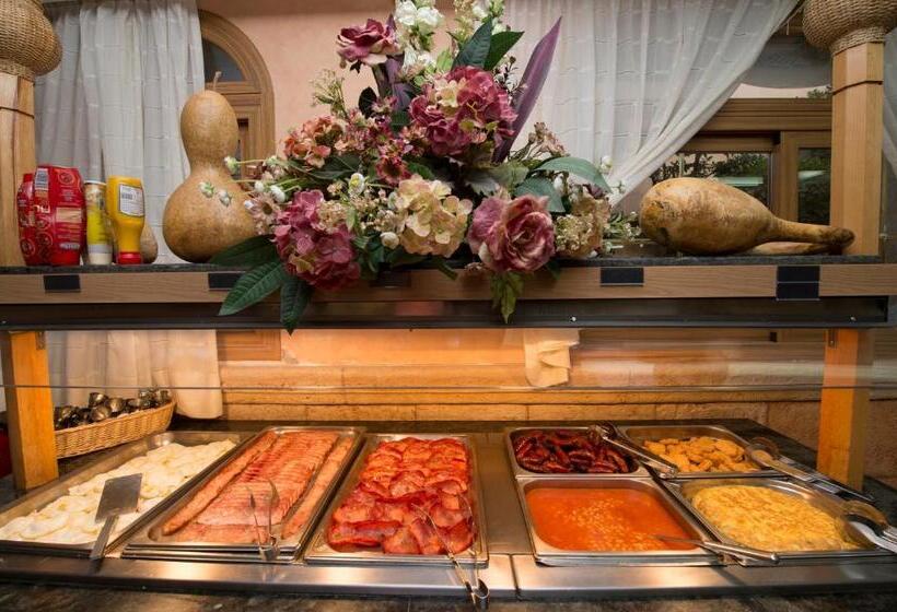 هتل Venecia Paguera