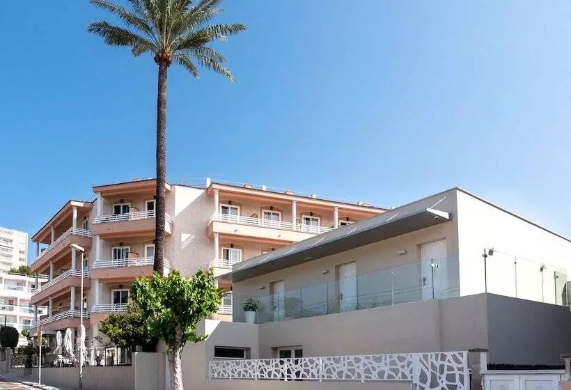 فندق Venecia Paguera