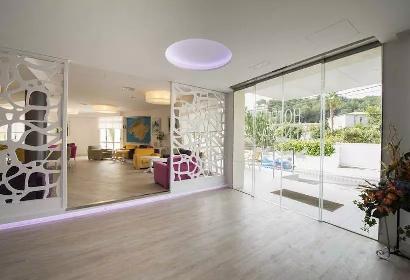 فندق Venecia Paguera