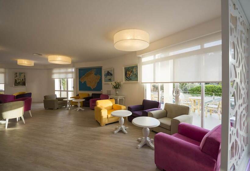 هتل Venecia Paguera