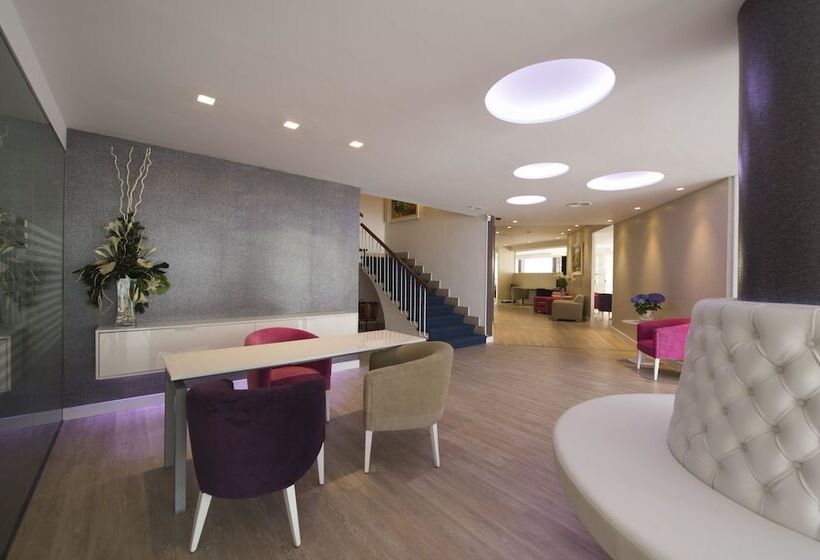 هتل Venecia Paguera