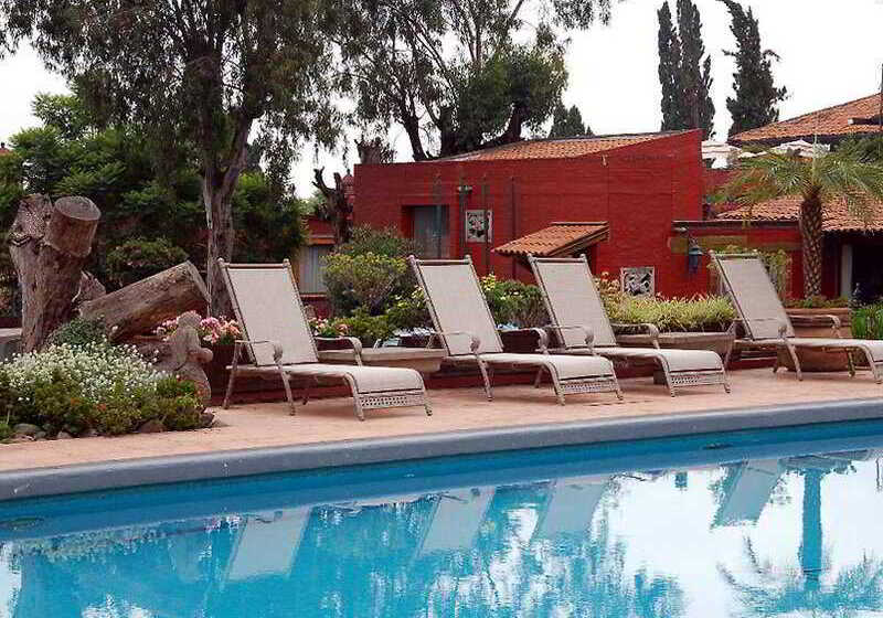 Villa San Jose Hotel & Suites