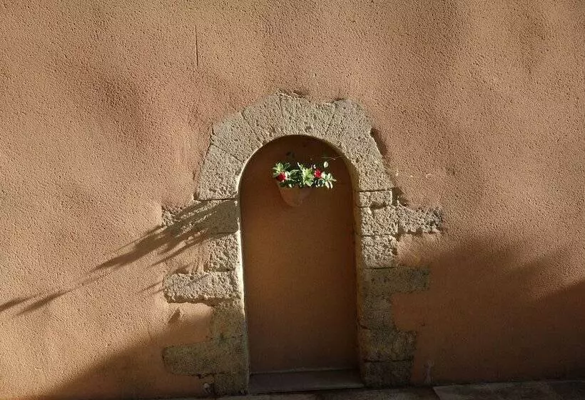 La Bastide Du Roy Rene