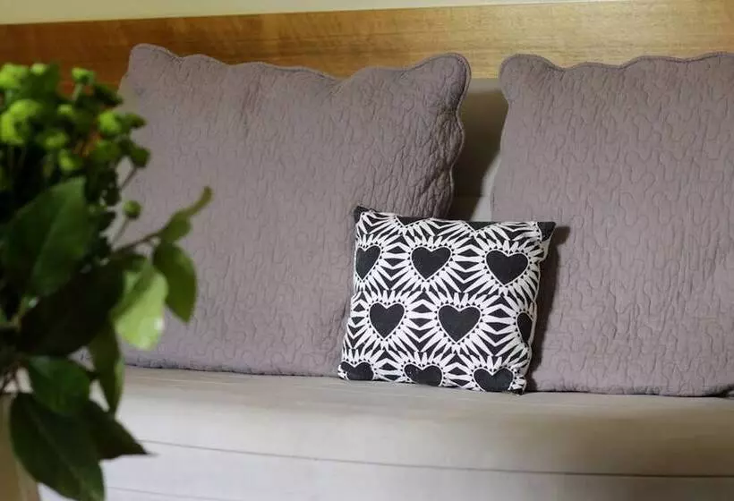 La Bastide Du Roy Rene