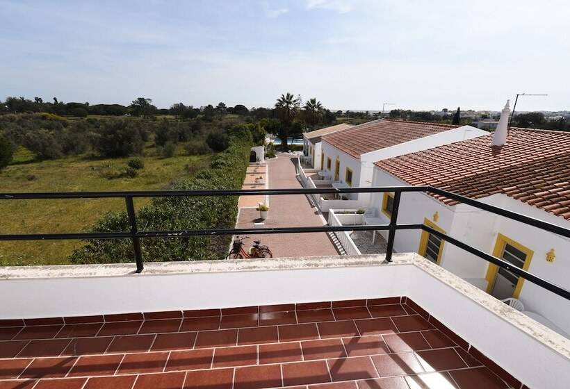 Monte Dos Avos Village Pet Friendly