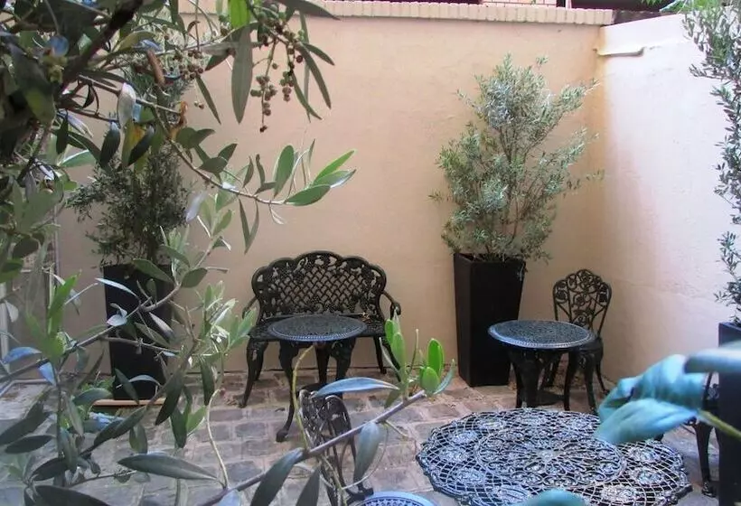 Residence Hoteliere Champ De Mars