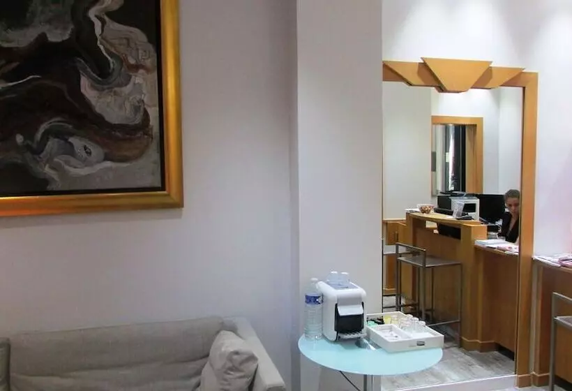 Residence Hoteliere Champ De Mars