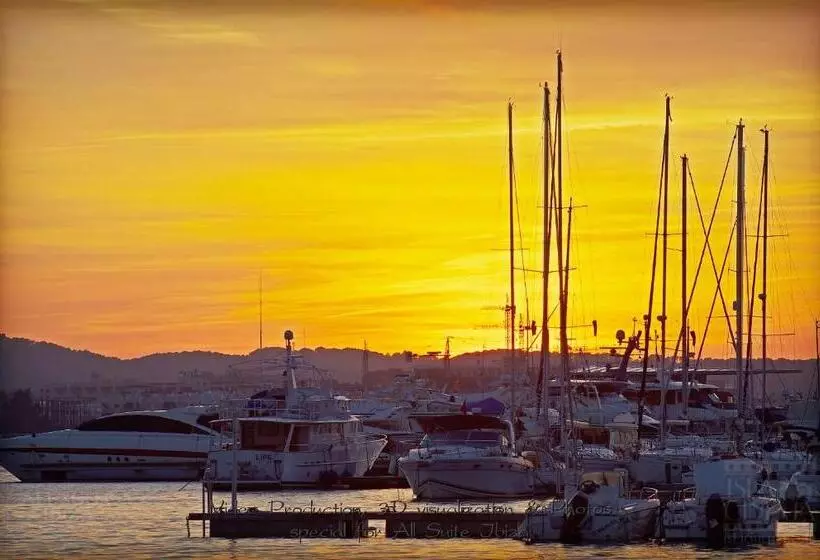 All Suite Ibiza Apart