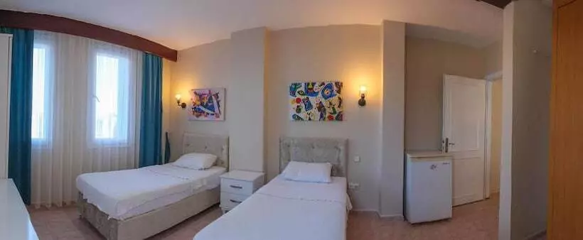 בית מלון כפרי Arden