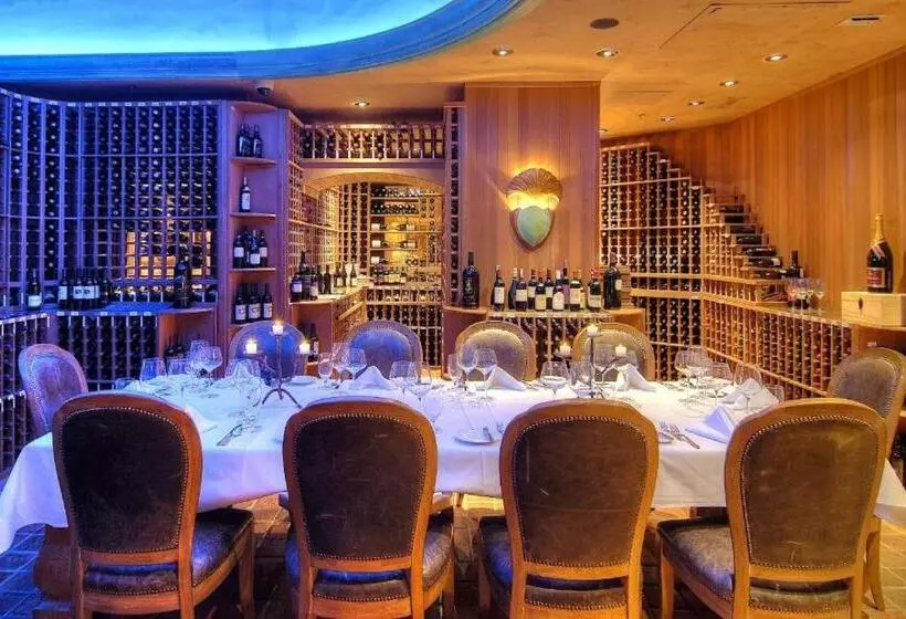 Hotel Atlantis Casino Resort Spa