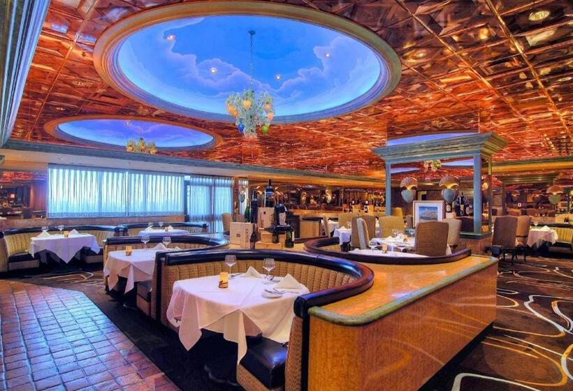 هتل Atlantis Casino Resort Spa