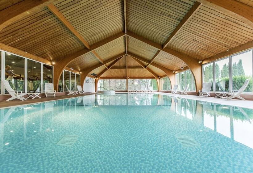 Ben Nevis Hotel & Leisure Club