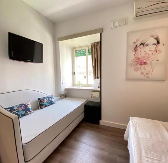 هتل Europeo Napoli