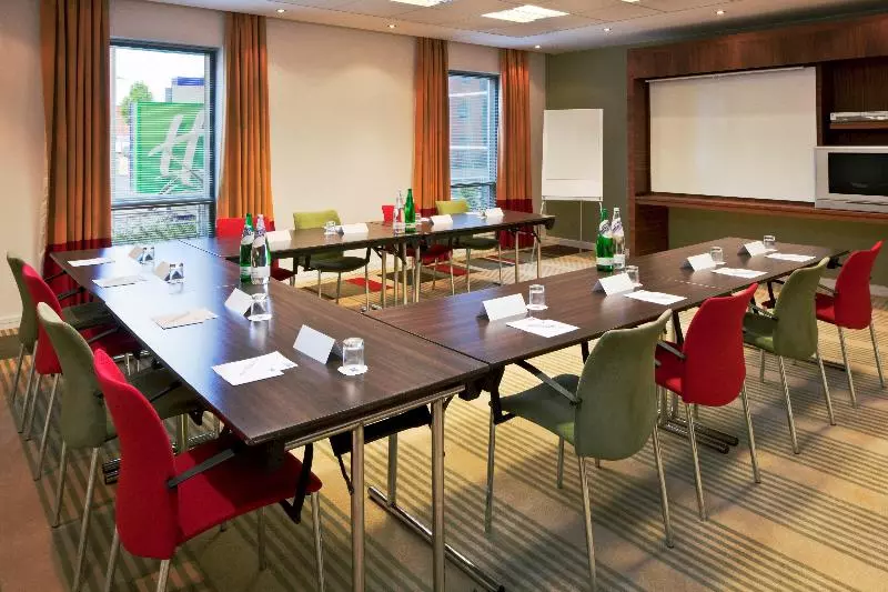 فندق Holiday Inn Express Stevenage, An Ihg