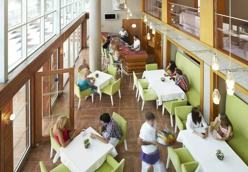 בית מלון כפרי Ideal Pearl