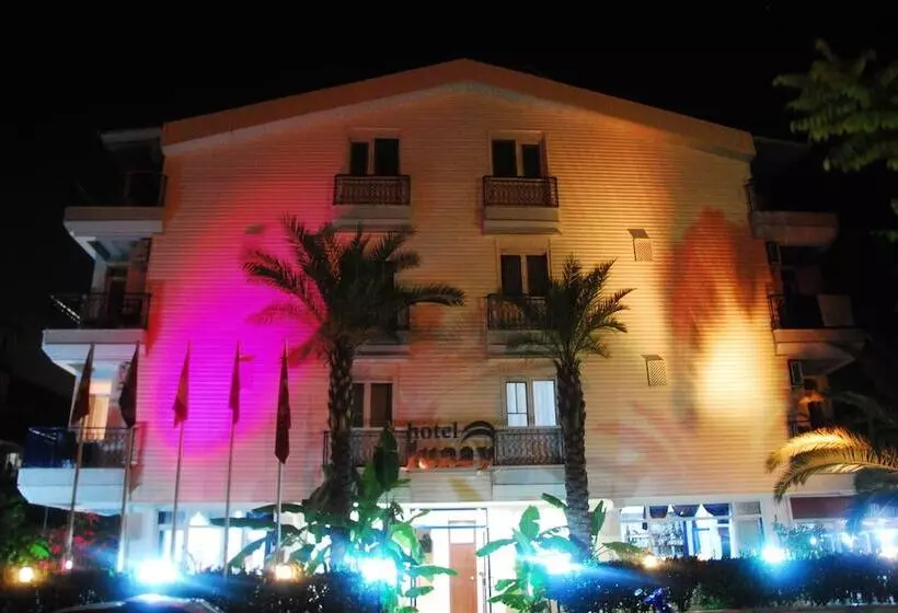 Hotel Lunay