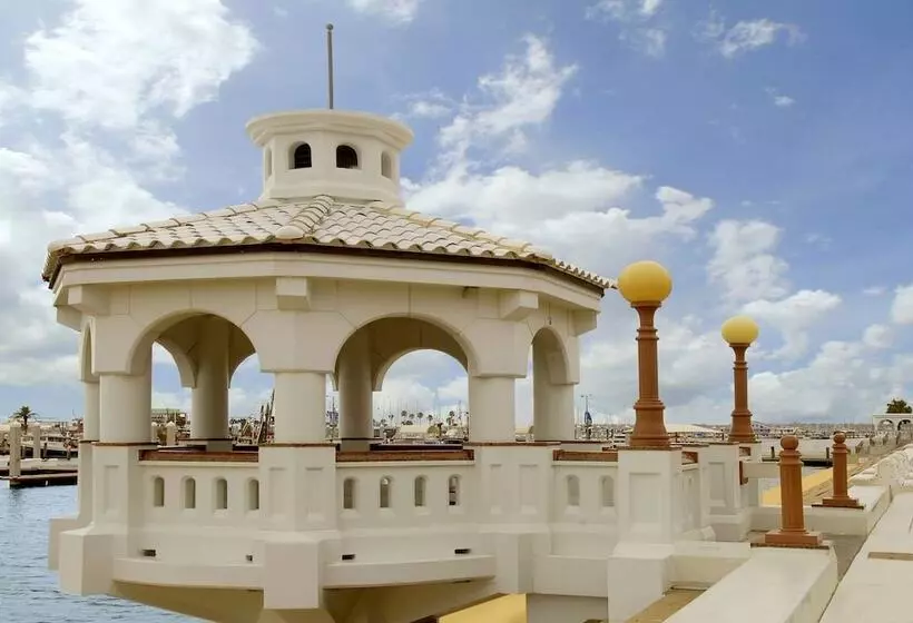 Отель Omni Corpus Christi