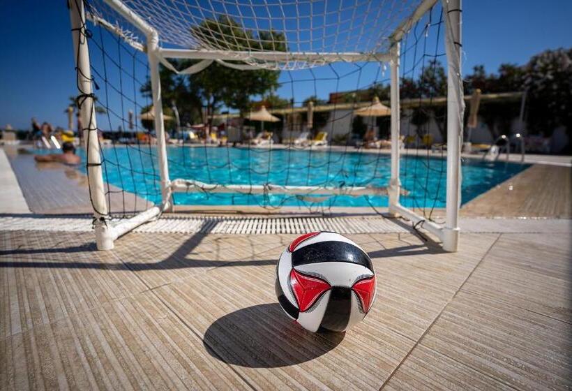 هتل Petunya Beach Resort