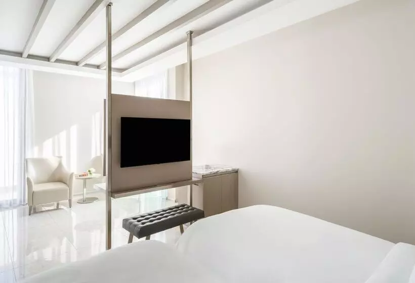 ホテル Rixos Premium Tekirova, The Land of Legends Access