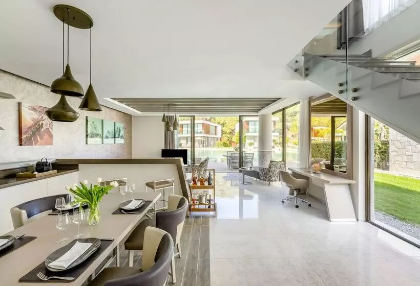 ホテル Rixos Premium Tekirova, The Land of Legends Access