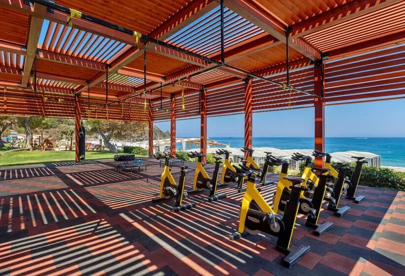 ホテル Rixos Premium Tekirova, The Land of Legends Access