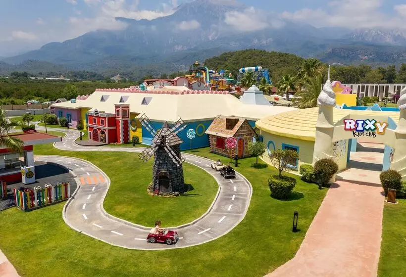 ホテル Rixos Premium Tekirova, The Land of Legends Access